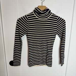 Nolley’s Light Navy Blue Ivory Stripe Turtleneck Sweater Size Small